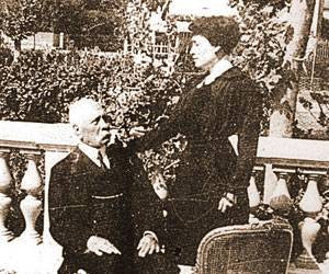 81028a93-059f-49a4-9d5b-6e6d316aef38