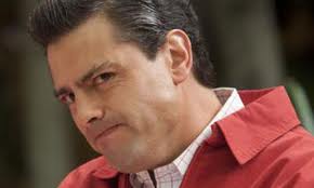 peña_nieto_acecha