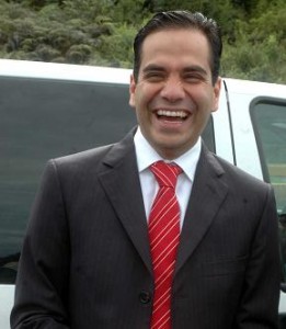 Adolfo-Mota-261x300[1]