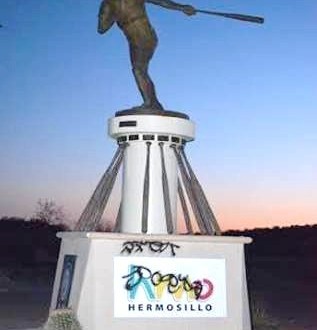 grafitti sobre estatua