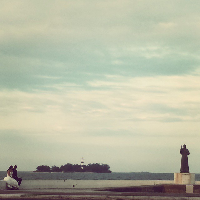 Boda_en_el_malecon_Jorge_Alberto_González