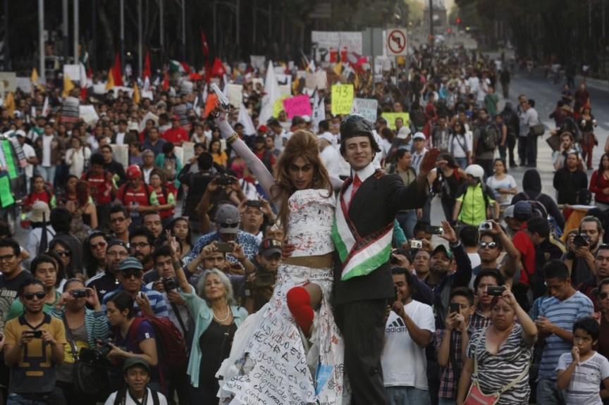 porayotzinapa_Mitin_Global