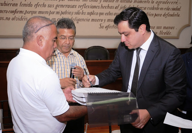 firmascontragasoducto