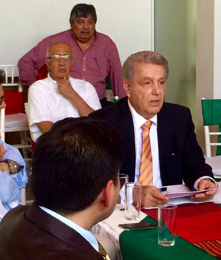 Francisco Berlin Valenzuela en reunión con Pepe Yunes