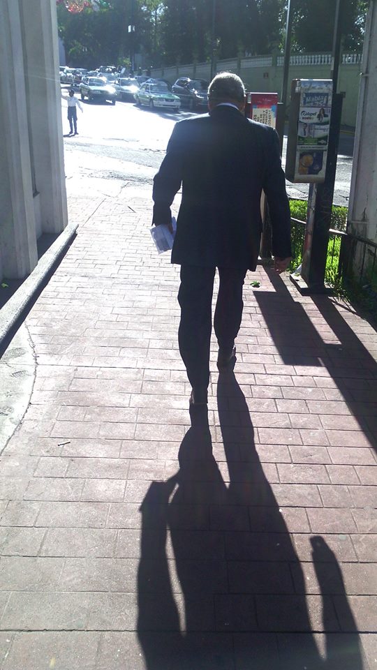 sombras_nadamás_Ricardo_Luna_Aburto