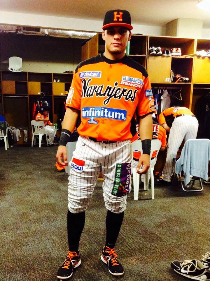 PUBLICIDAD-EN-UNIFORMES