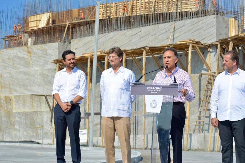 yunes_obras
